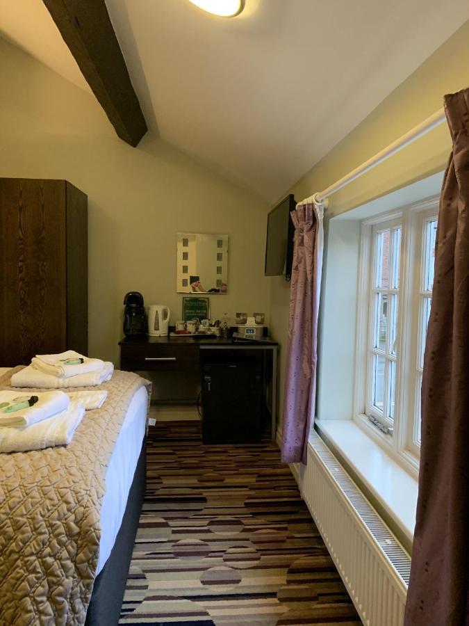 George And Dragon Bed & Breakfast Tarvin Екстериор снимка